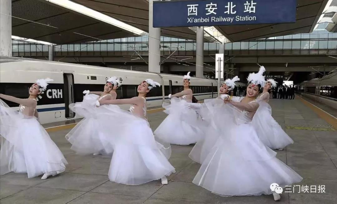 1572484623759300.jpg 動(dòng)車(chē)3.jpg