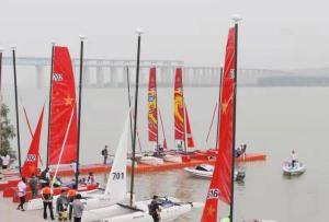 競帆黃河！首屆三門峽“黃河船奇”帆船公開賽起航